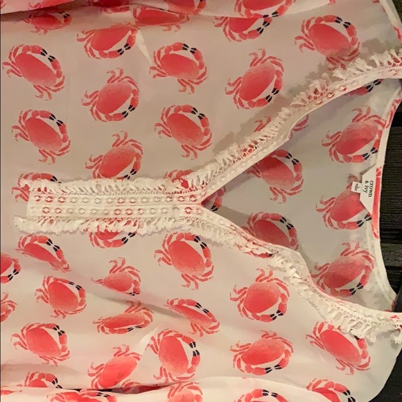 Crown & Ivy Top - Picture 2 of 6